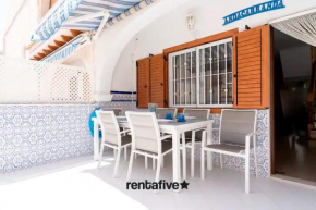 rentafive Bungaló Terraza Parking